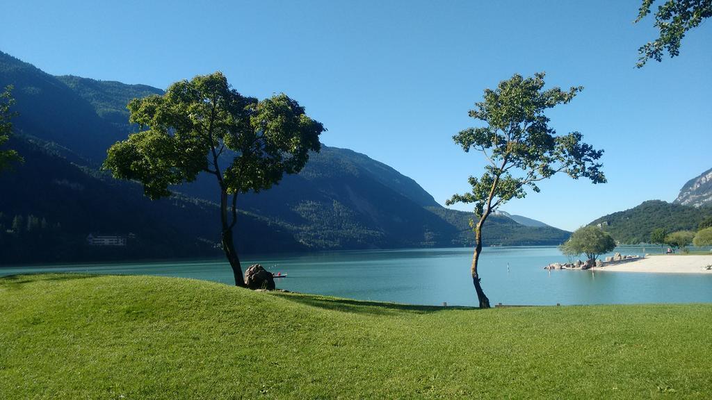 Lake&Nature Hotel Gloria Molveno Eksteriør bilde